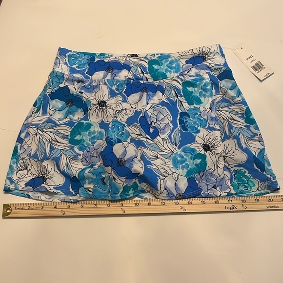 NWT Kim Rogers Swim Blue Floral Skort Size S - Picture 4 of 10